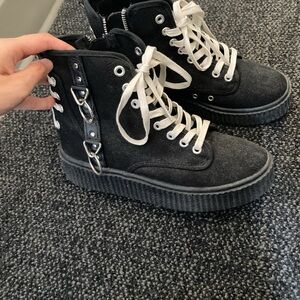 Demonia ankle boots size 10